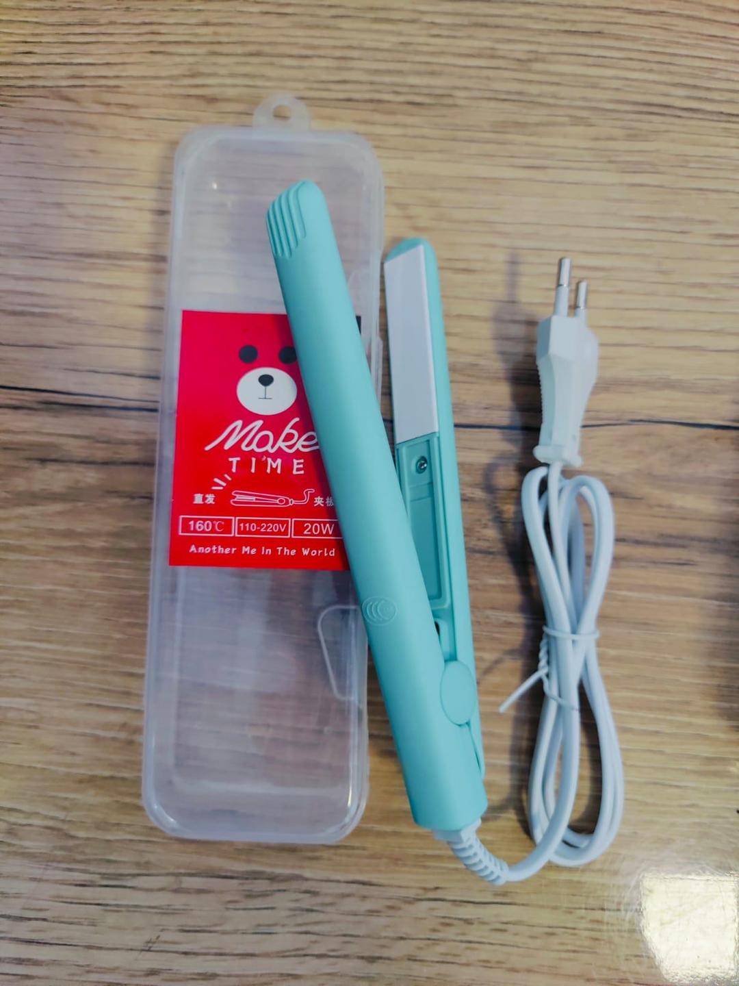 Lightweight and Portable Mini Weight Straightener