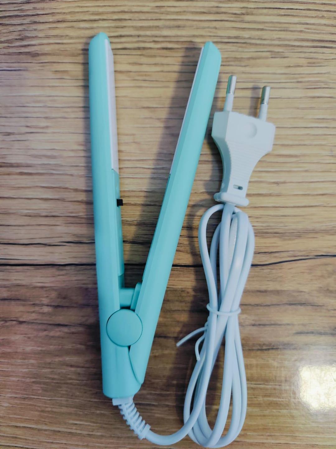 Lightweight and Portable Mini Weight Straightener